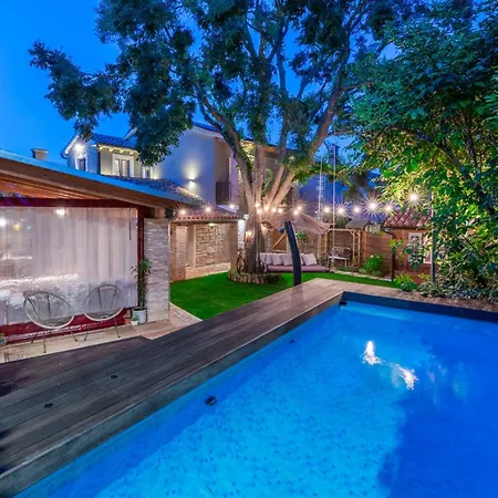Rustic Cozy House Pupy Mit Private Pool Und Kino By Interhome